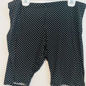 Stretch Is Comfort Polka Dot Print Woman’s Shorts